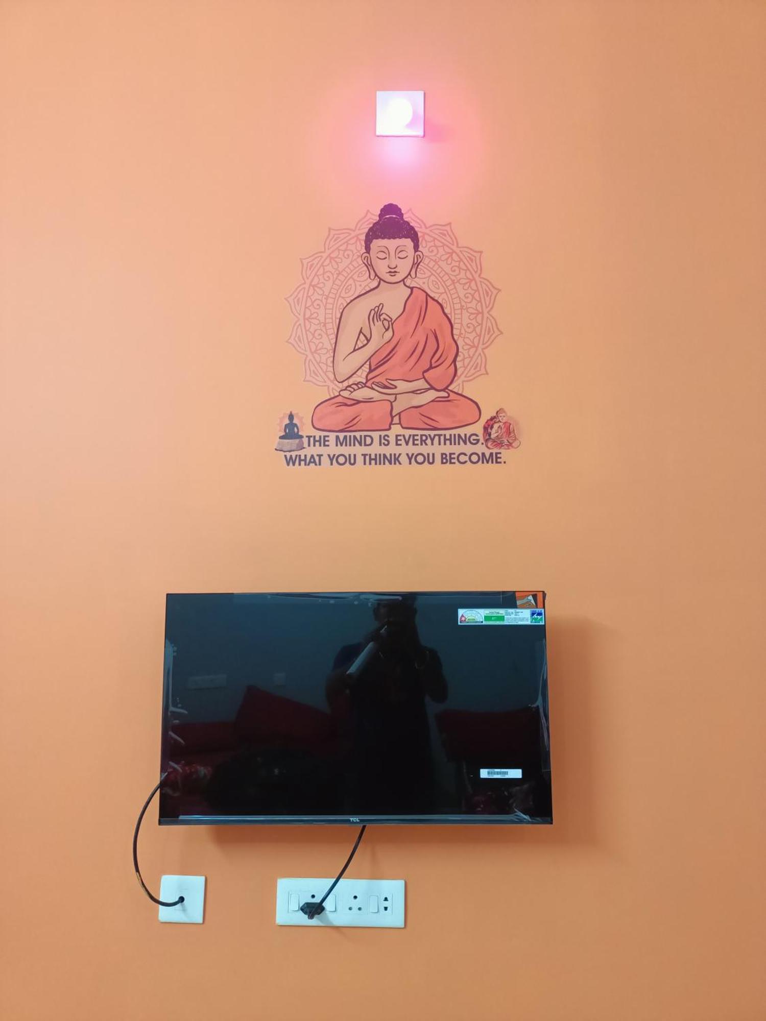 Vj Villa Home Stay Orange Double Cot Room Pondicherry Exterior photo
